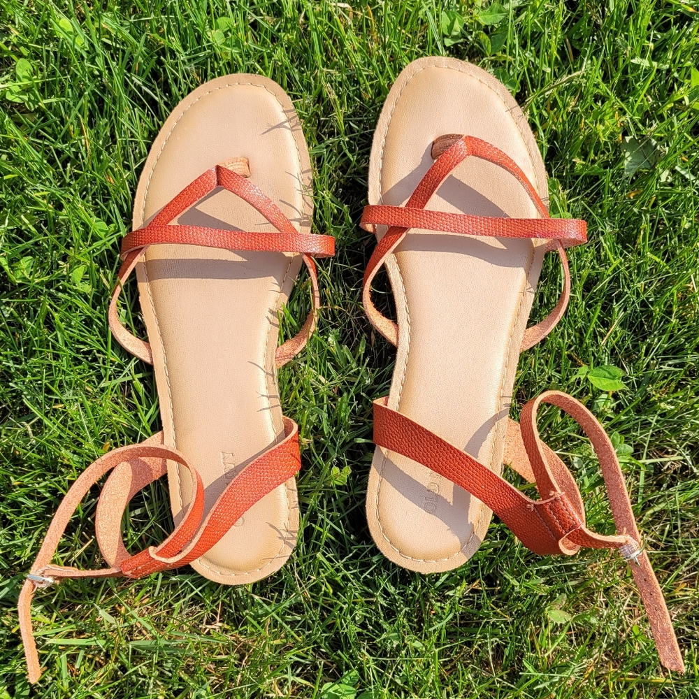 Old Navy sandals